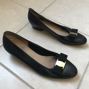 Salvatore Ferragamo Vera Black 7.5 B Used